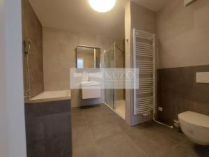 Pronájem bytu 3+kk, Praha - Dolní Chabry, Počeradská, 85 m2