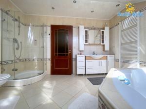 Prodej vily, Praha - Dolní Měcholupy, Za kovárnou, 310 m2