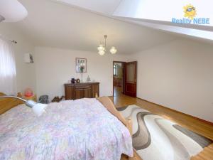 Prodej vily, Praha - Dolní Měcholupy, Za kovárnou, 310 m2