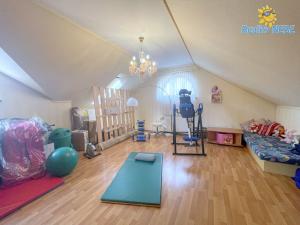 Prodej vily, Praha - Dolní Měcholupy, Za kovárnou, 310 m2