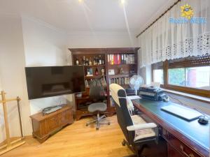 Prodej vily, Praha - Dolní Měcholupy, Za kovárnou, 310 m2