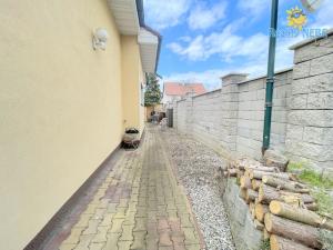 Prodej vily, Praha - Dolní Měcholupy, Za kovárnou, 310 m2