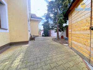 Prodej vily, Praha - Dolní Měcholupy, Za kovárnou, 310 m2