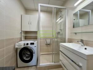 Prodej bytu 3+1, Praha - Stodůlky, Hábova, 82 m2