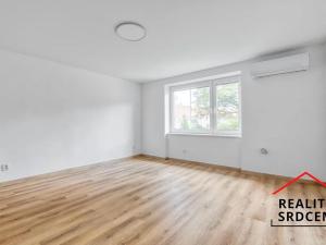 Pronájem bytu 1+1, Kopřivnice, Zdeňka Buriana, 48 m2