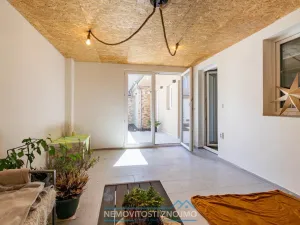 Prodej rodinného domu, Alberndorf im Pulkautal, Rakousko, Bundesstraße, 180 m2