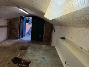 Prodej garáže, Praha - Bubeneč, Šmeralova, 19 m2