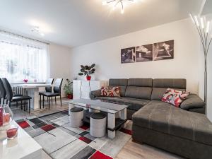 Prodej bytu 3+1, Vsetín, Příčná, 68 m2