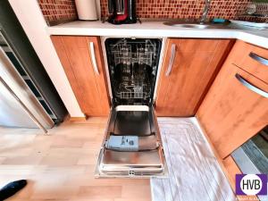 Pronájem bytu 1+kk, Praha - Holešovice, Jankovcova, 43 m2