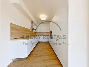 Pronájem bytu 4+kk, Praha - Střížkov, Lovosická, 94 m2