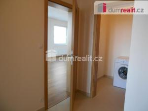 Pronájem bytu 2+kk, Praha - Horní Měcholupy, Modenská, 62 m2