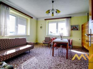 Prodej rodinného domu, Dobřenice, 120 m2