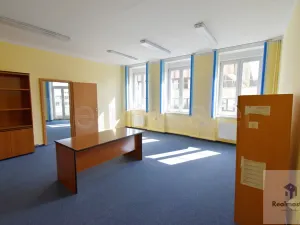 Pronájem kanceláře, Ústí nad Labem - Ústí nad Labem-centrum, Dlouhá, 360 m2