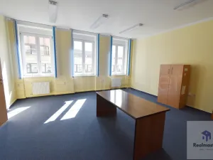 Pronájem kanceláře, Ústí nad Labem - Ústí nad Labem-centrum, Dlouhá, 360 m2