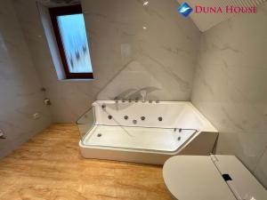 Prodej bytu 3+kk, Zvole, Kolmá, 84 m2