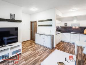 Prodej bytu 2+kk, Oslavany, náměstí 13. prosince, 48 m2