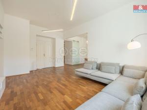 Pronájem bytu 3+1, Praha - Dejvice, Kafkova, 105 m2