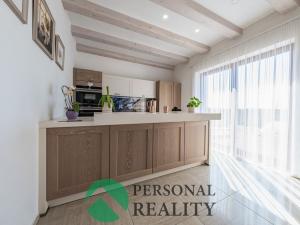 Prodej rodinného domu, Háje, 236 m2