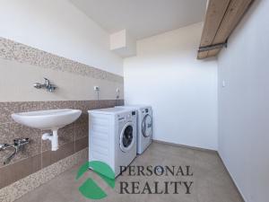 Prodej rodinného domu, Háje, 236 m2