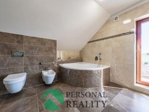 Prodej rodinného domu, Háje, 236 m2