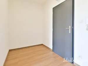 Pronájem bytu 1+kk, Brno - Židenice, Slatinská, 32 m2