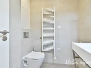 Pronájem bytu 1+kk, Brno - Židenice, Slatinská, 32 m2