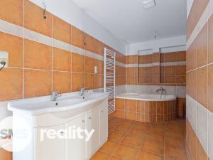 Prodej činžovního domu, Opava - Město, Mezi Trhy, 730 m2