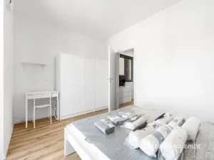 Pronájem bytu 2+kk, Praha - Kyje, Za černým mostem, 42 m2