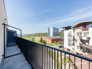 Pronájem bytu 2+kk, Praha - Kyje, Za černým mostem, 42 m2