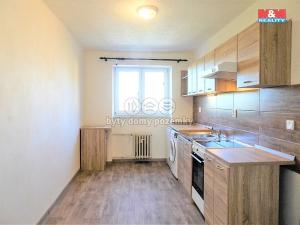 Prodej bytu 2+1, Březová, Hlavní, 57 m2