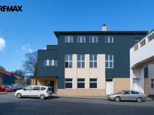 Prodej obchodního prostoru, Úpice, Dr. Teuchmanna, 1817 m2