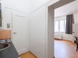 Pronájem bytu 1+kk, Praha - Nusle, Sekaninova, 38 m2