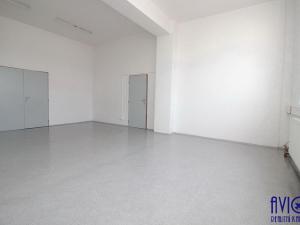 Pronájem kanceláře, Praha - Strašnice, U trati, 102 m2