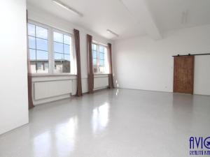 Pronájem kanceláře, Praha - Strašnice, U trati, 102 m2