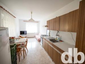 Prodej rodinného domu, Kyselka, 200 m2