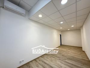 Pronájem kanceláře, Zlín, nám. T. G. Masaryka, 48 m2