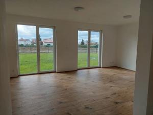 Prodej rodinného domu, Milovice, Lipová, 122 m2
