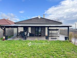 Prodej rodinného domu, Chvalovice, 120 m2