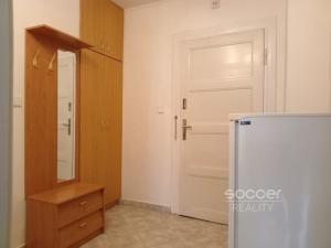 Pronájem bytu 1+1, Praha - Kobylisy, Čimická, 37 m2