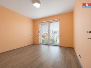 Pronájem rodinného domu, Praha - Černý Most, Bergmanova, 220 m2