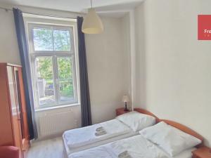 Prodej bytu 2+kk, Teplice, Vrchlického, 33 m2