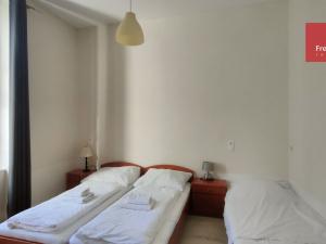 Prodej bytu 2+kk, Teplice, Vrchlického, 33 m2