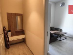 Prodej bytu 2+kk, Teplice, Vrchlického, 33 m2