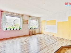 Prodej bytu 2+kk, Ústí nad Labem - Krásné Březno, Obvodová, 48 m2
