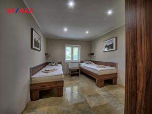 Prodej chalupy, Rataje nad Sázavou, 240 m2