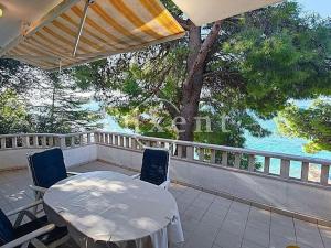 Prodej vily, Makarska, Chorvatsko, 330 m2