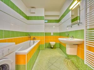 Pronájem bytu 1+kk, Praha - Písnice, Švihovská, 42 m2