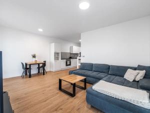 Prodej bytu 2+kk, Hluboká nad Vltavou, Potoční, 60 m2
