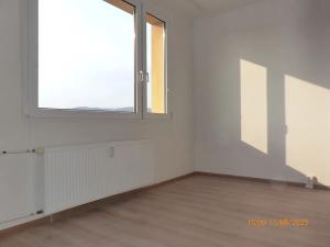 Pronájem bytu 2+1, Chomutov, Jirkovská, 62 m2