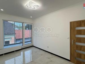 Pronájem bytu 3+kk, Rokycany - Střed, Palackého, 63 m2